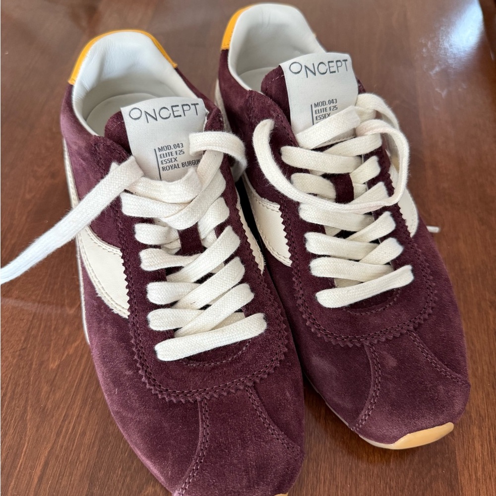 Oncept Women's Burgundy and Cream Sneakers